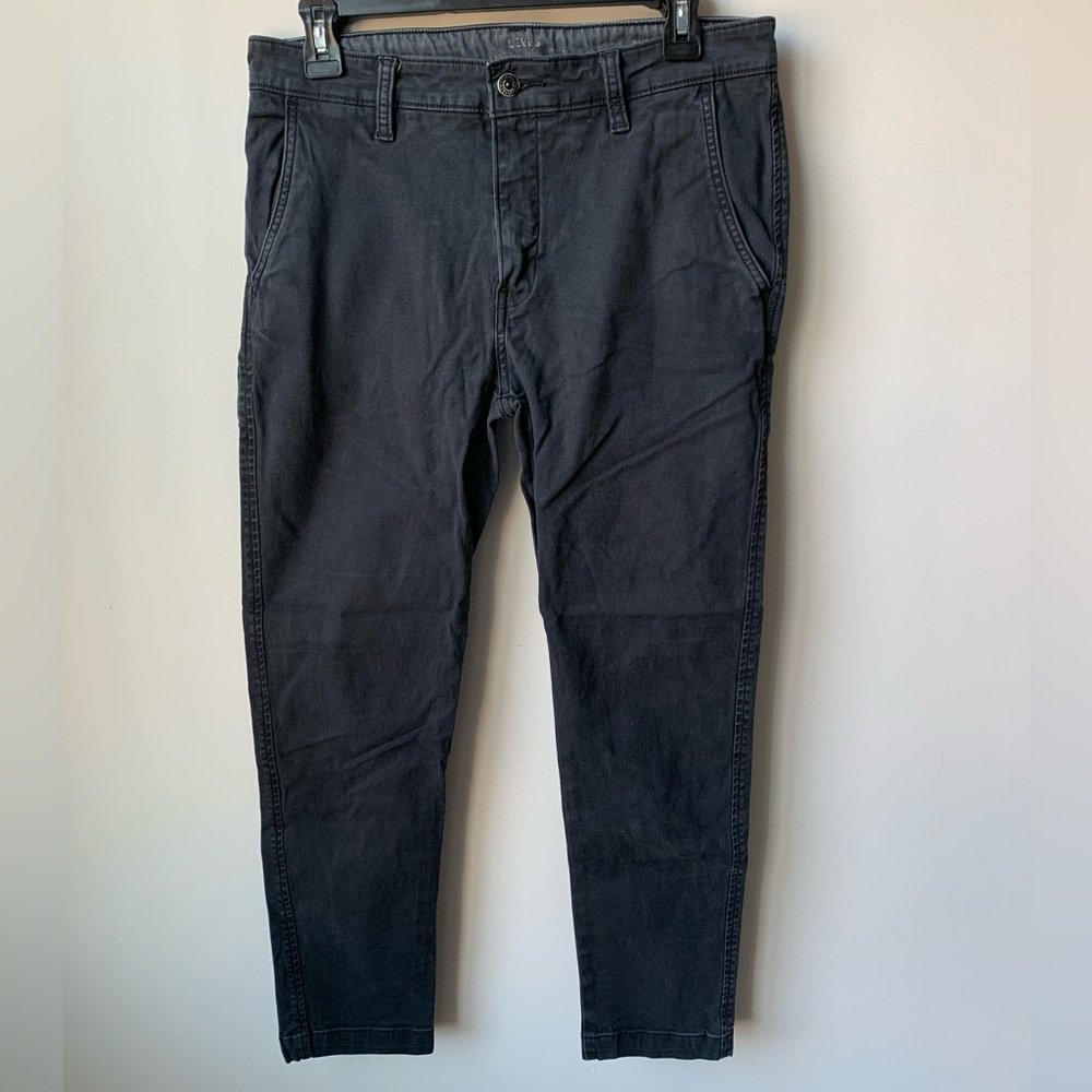 Black Levis Slim Taper Jeans Size W31 L30